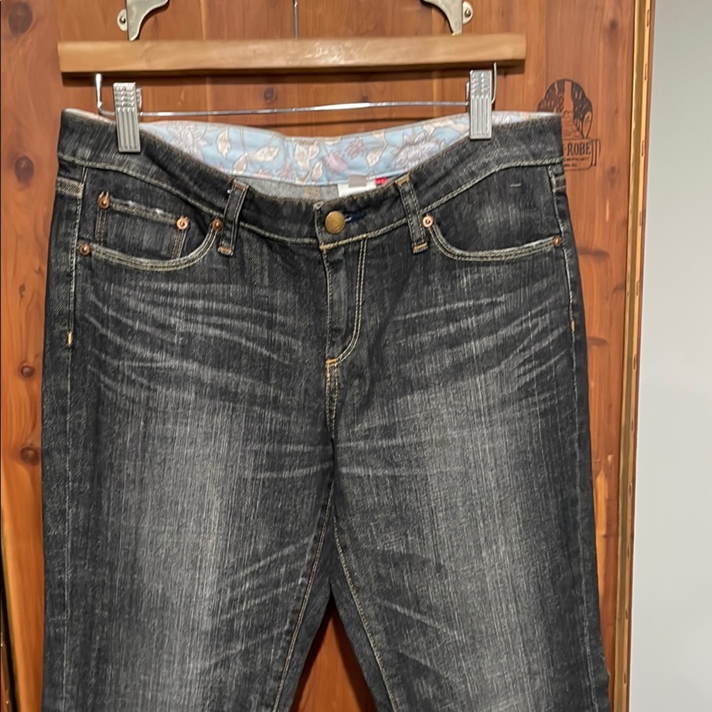 Uniqlo women’s jeans, distressed Black Jeans
